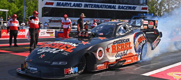 Dodge Brings the Thunder to Maryland’s NHRA Debutimage